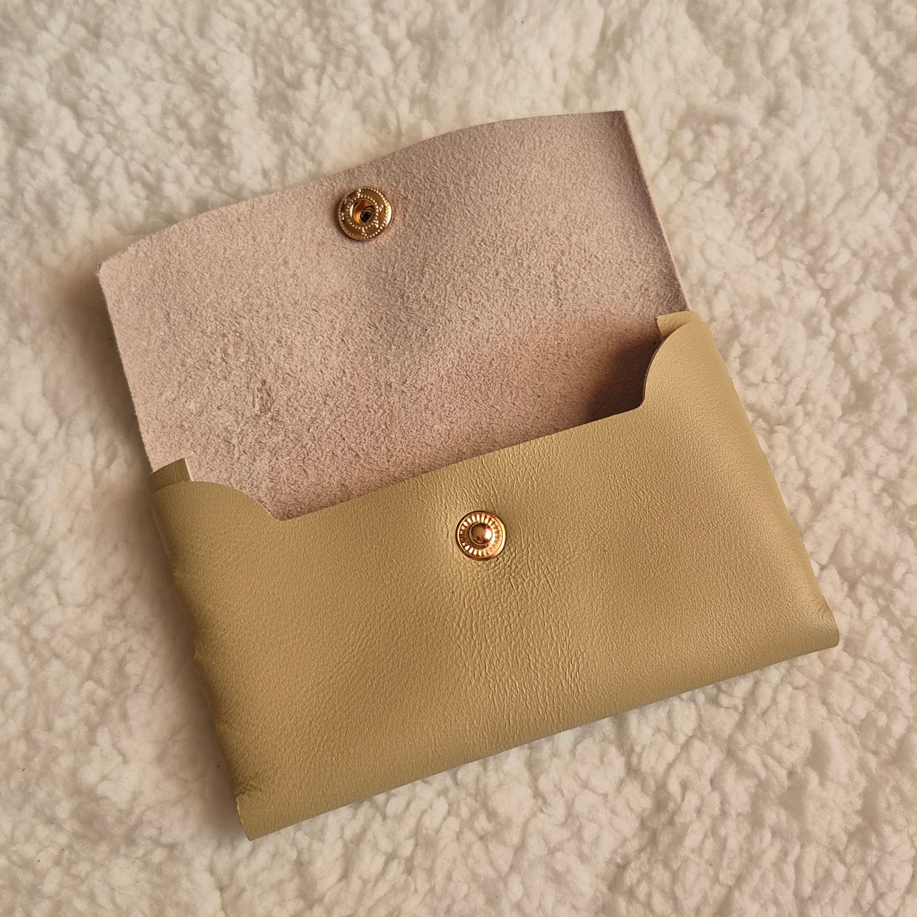 Handmade genuine leather wallets collection featuring premium leather wallets by Shavys