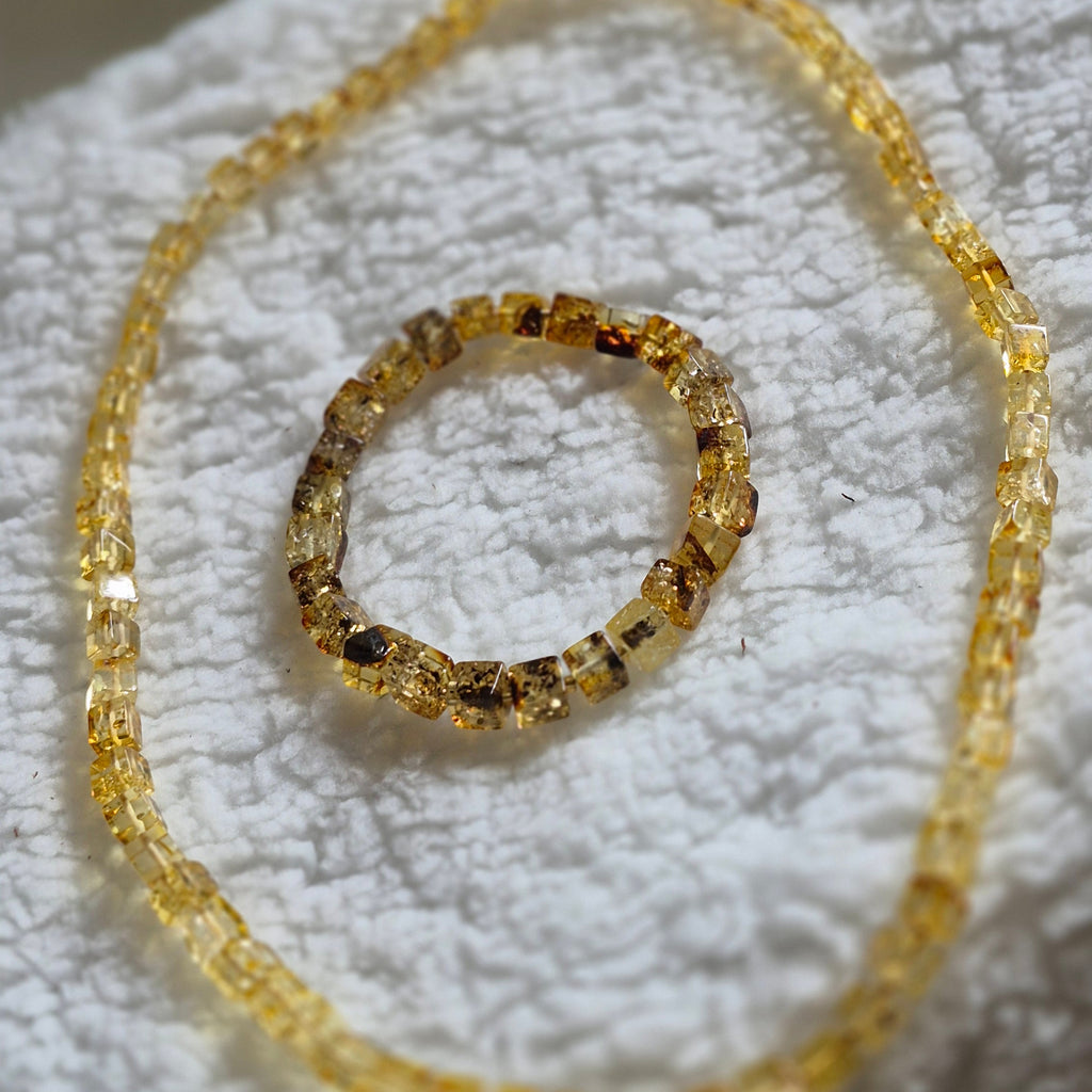 Amber Cube Bead Necklace and Bracelet Set – 53 cm