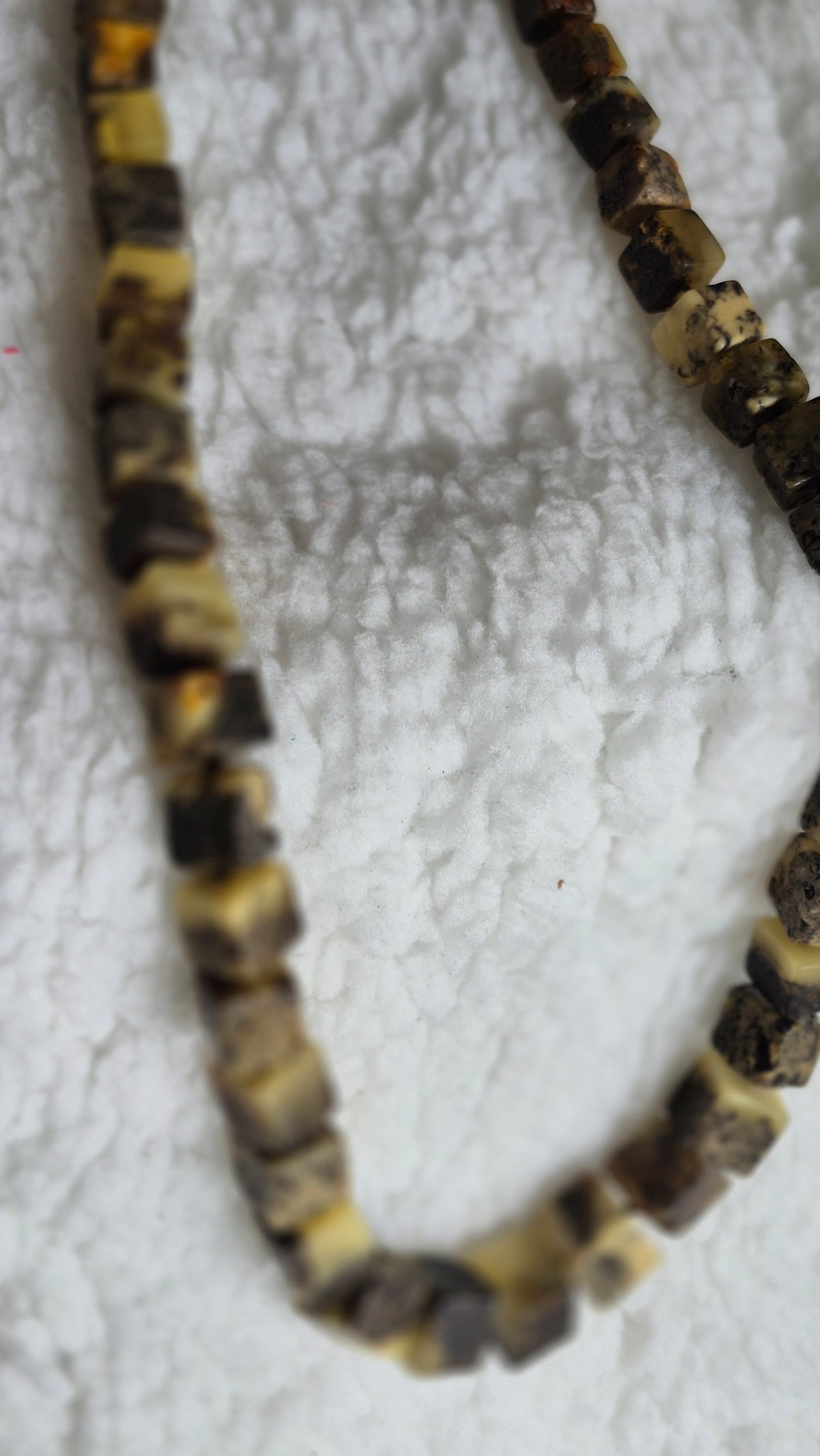 Square Cube Bead Necklace – 50 cm