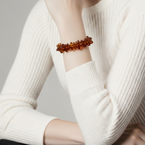 Handcrafted Baltic amber nugget bracelet