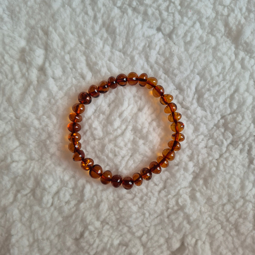 Genuine Baltic amber jewelry bracelet